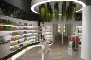 8_Avril-Healthy-Supermarket-by-Tuxedo-Agency-300x200.jpg