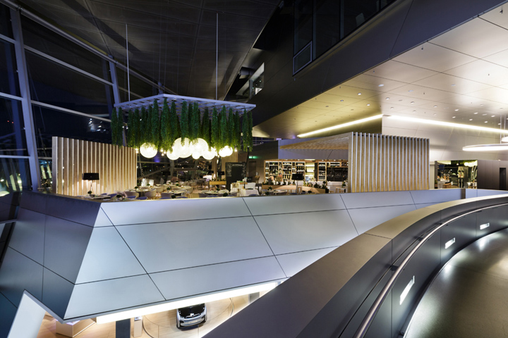 19_Bavarie-restaurant-Munich-Germany-07.jpg