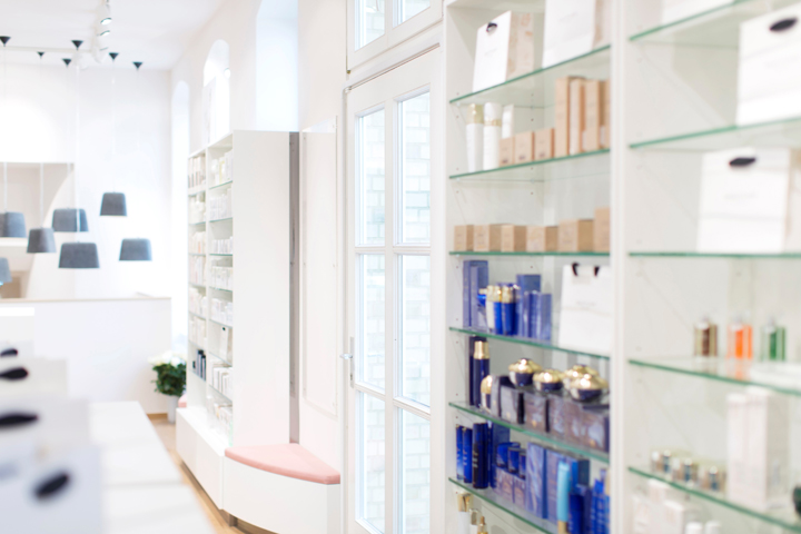 30_Beauty-Lane-Perfumery-by-UniversalProjekt-Potsdam-Berlin-03.jpg