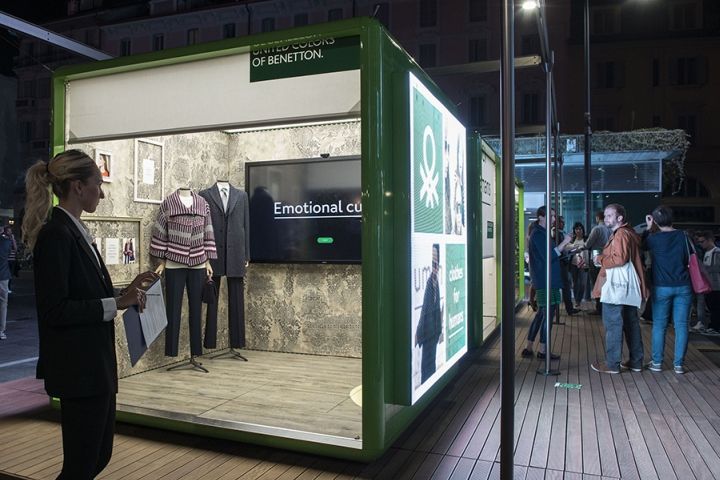 20_BENETTON-POP-UP-CUBES-MILAN-ITALY-CANNES-FRANCE03.jpg