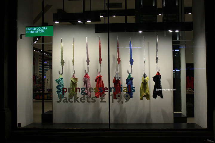 18_Benetton-windows-at-Regent-street-London-06.jpg