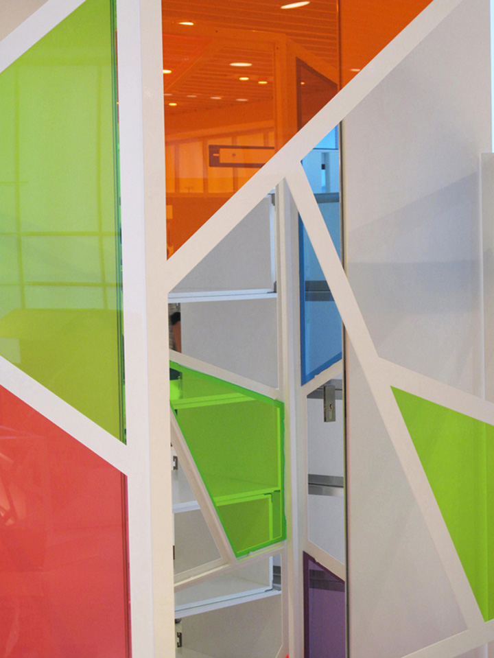 30_Bershka-shop-decoration-lighting-Alex-Montiel-20.jpg