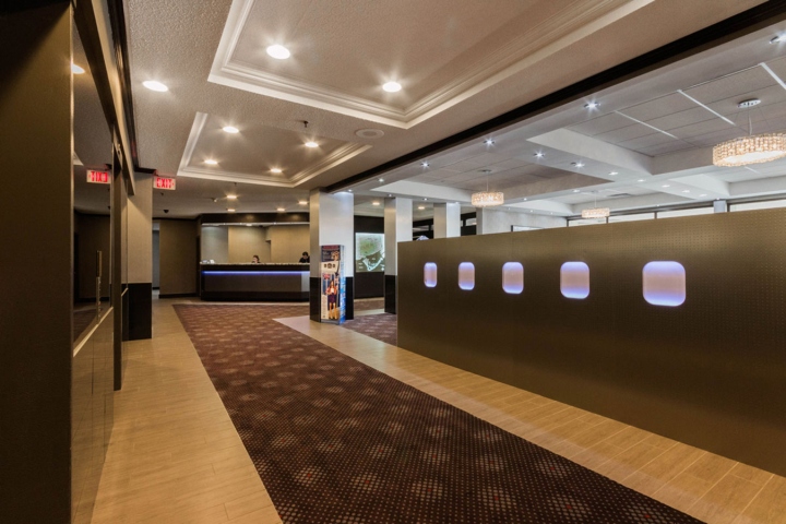 18_Best-Western-Toronto-Airport-Hotel-by-Ambience-Design-Group-Toronto-Canada-06.jpg