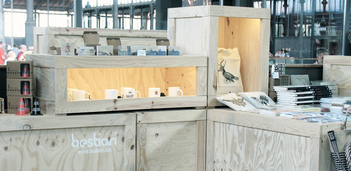22_Bestiari-book-shop-by-Jorge-Perez-Vale-Barcelona-Spain-06.jpg