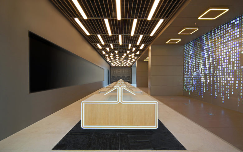 11_BilisimVadisi-008-Modern-Ofis-Tasarimi-780x488.jpg