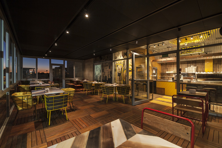 8_Blondie-Burger-by-Studio-Yaron-Tal-Tel-Aviv-Israel.jpg