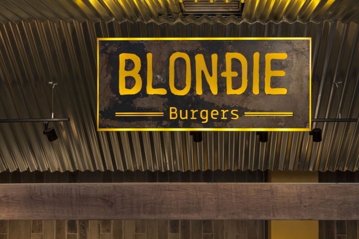 25_Blondie-Burger-by-Studio-Yaron-Tal-Tel-Aviv-Israel-12.jpg