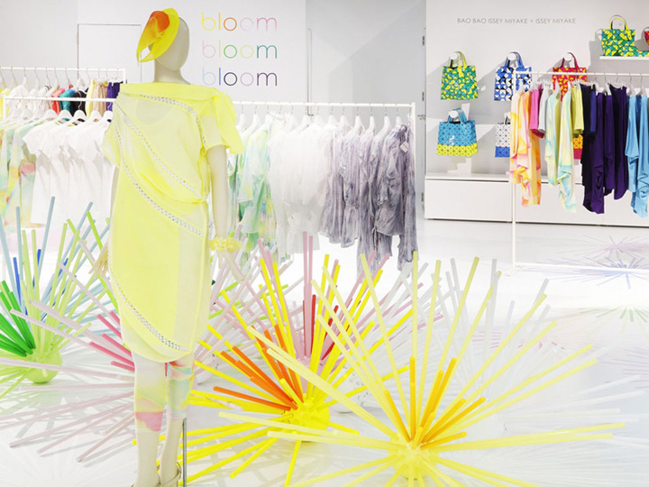 18_Bloom-Bloom-Bloom-Pop-up-Emmanuelle-Moureaux-09.jpg