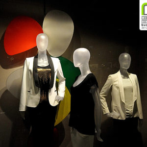 18_Promod-window-displays-Budapest-300x300.jpg
