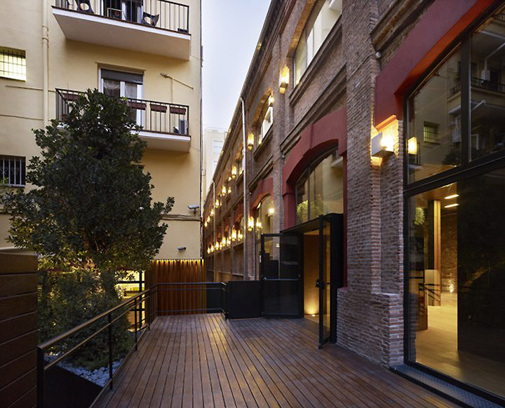 23_Botin-Foundation-office-by-MVN-Arquitectos-Madrid-13.jpg