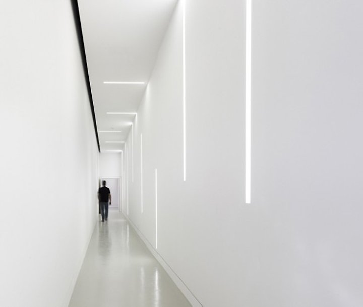 26_Botin-Foundation-office-by-MVN-Arquitectos-Madrid-10.jpg