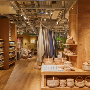 27_MUJI-flagship-store-01-300x300.png