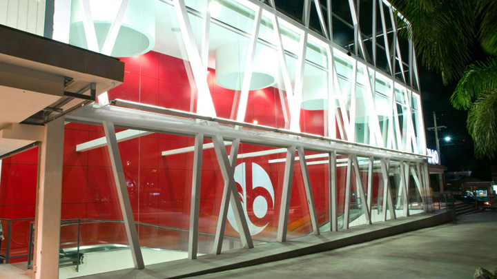 20_Bravo-Supermercado-by-GHA-Design-Santo-Domingo-Dominican-Republic-07.jpg