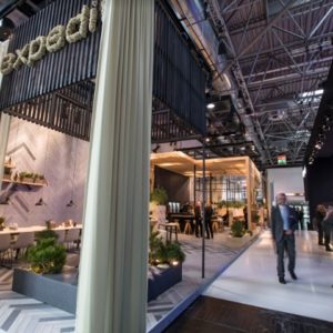 34_Expedit-stand-design-by-Expedit-at-Euroshop-2017--300x300.jpg