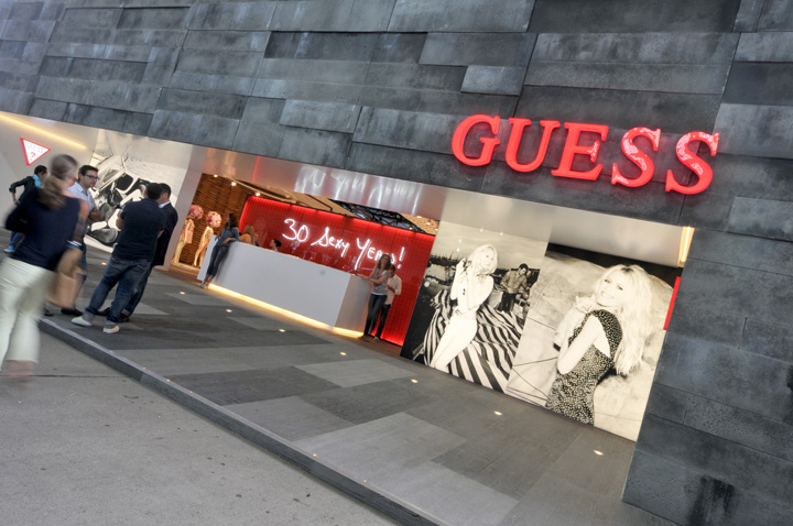 20_Bread-Butter-Berlin-2012-GUESS-11.jpg