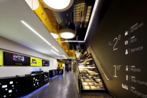 6_Videotron-flagship-store-Sid-Lee-Architecture-RCAA-Montreal-300x200.jpg