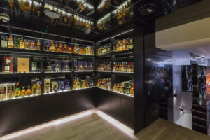 7_The-Whisky-Shop-by-gpstudio-Manchester-UK-300x200.jpg