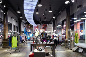 6_New-Balance-store-by-KNOCK-New-York-300x200.jpg