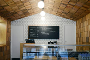 6_Mussubi-Japanese-cuisine-by-Studio-Janreji-Paris-300x200.jpg