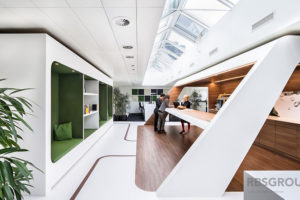 8_Compass-Group-office-RBSgroup-Genf-Switzerland-300x200.jpg