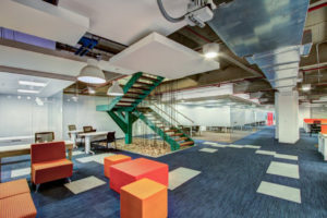 7_DHL-office-by-3g-Office-Bogota-Colombial-300x200.jpg