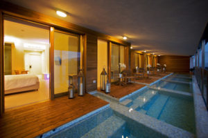 7_Laqua-Spa-Terraces-Suites-by-MAS-Studio-Cierreesse-Sorrento-Italy-300x200.jpg
