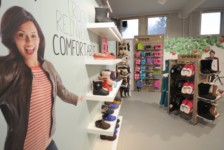 40_Bread-Butter-Berlin-2014-Winter-CROCS-12.jpg