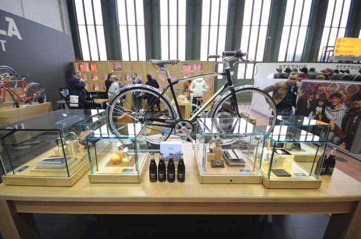 27_Bread-Butter-Berlin-2014-Winter-SHINOLA-14.jpg