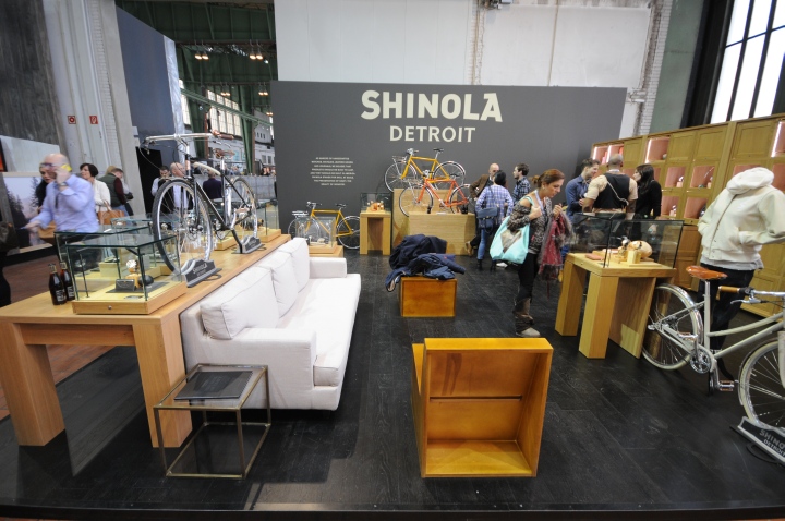 39_Bread-Butter-Berlin-2014-Winter-SHINOLA-02.jpg