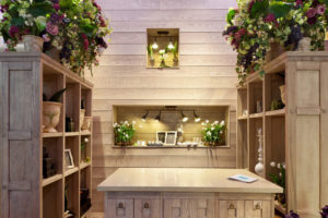 7_Fiori-flower-boutique-by-Studio-Belenko-Kiev-300x200.jpg