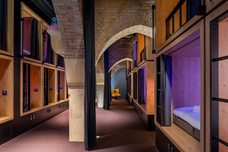 9_BUNK-hotel-01-780x520.png