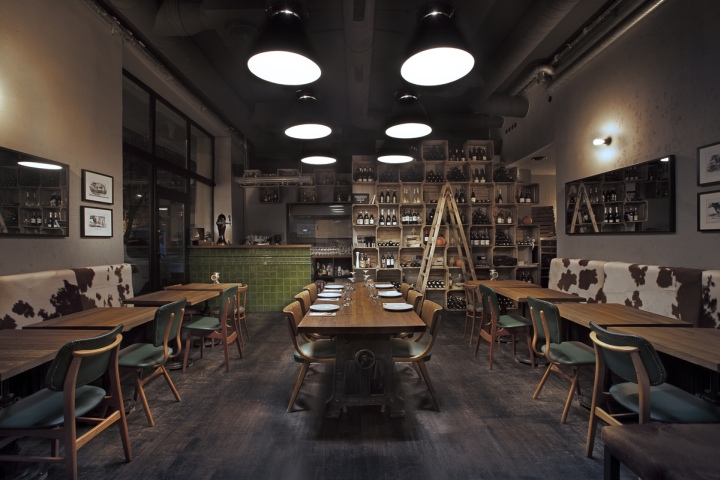11_BYDLO-i-POWIDLO-Meat-ing-Place-by-LANGE-LANGE-Warsaw-Poland.jpg