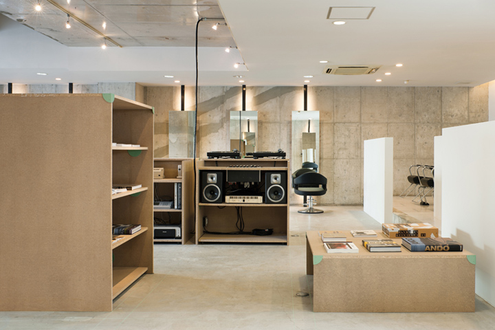 20_Vinyls-Mix-hair-salon-by-SIDES-CORE-Japan-04.jpg