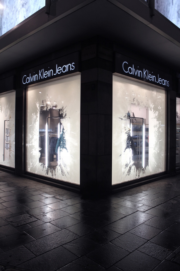 20_Calvin-Klein-icebergs-windows-by-StudioXAG-Worldwide-10.jpg