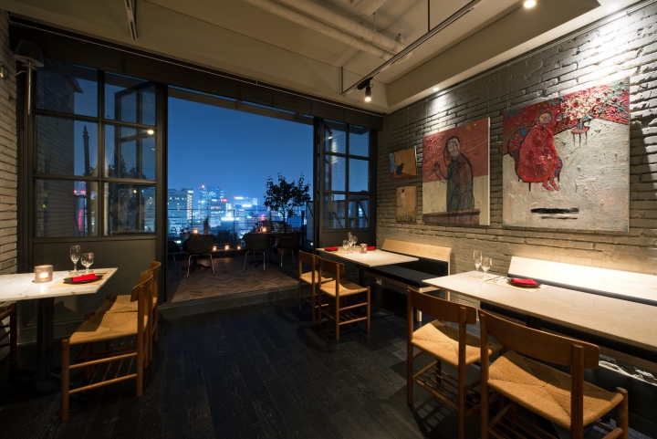 28_Candle-1978-Hotel-by-STUDIO-AZELLIER-Seoul-South-Korea-10.jpg