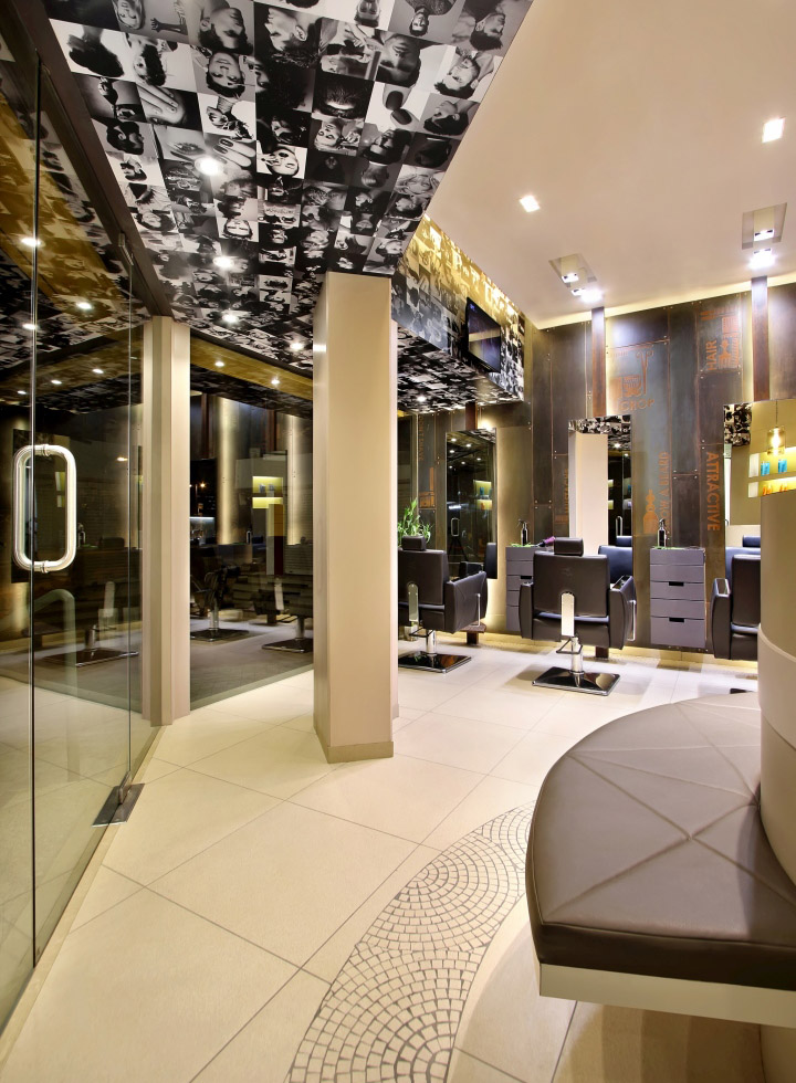 26_Capital-Salon-by-Archis-Patel-Tanvi-Rajpurohit-Vadodara-India-07.jpg