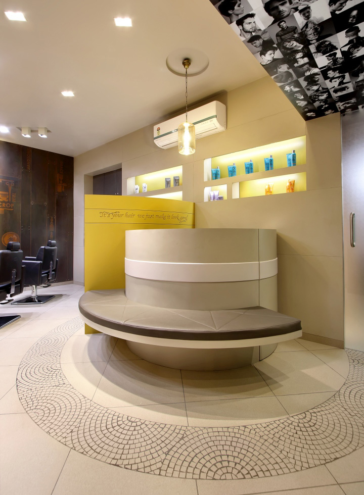 27_Capital-Salon-by-Archis-Patel-Tanvi-Rajpurohit-Vadodara-India-06.jpg