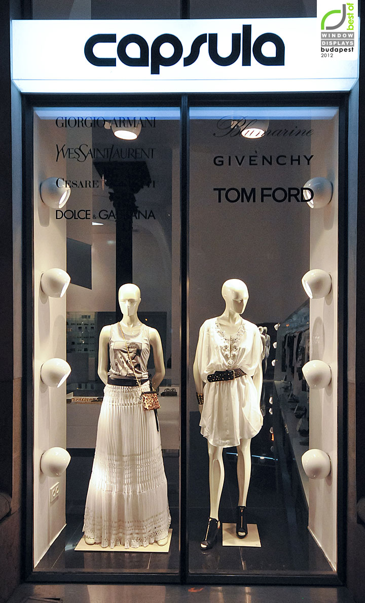 9_Capsula-window-displays-Summer-2012-Budapest.jpg