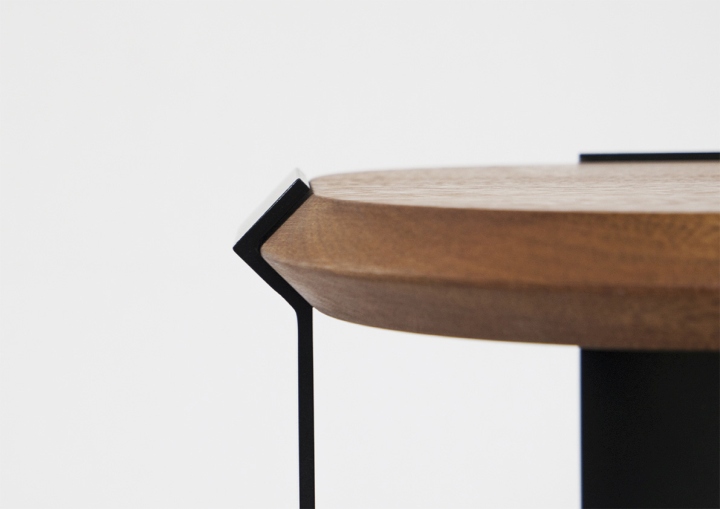 23_Carati-Side-Tables-by-Mario-Alessiani-04.jpg