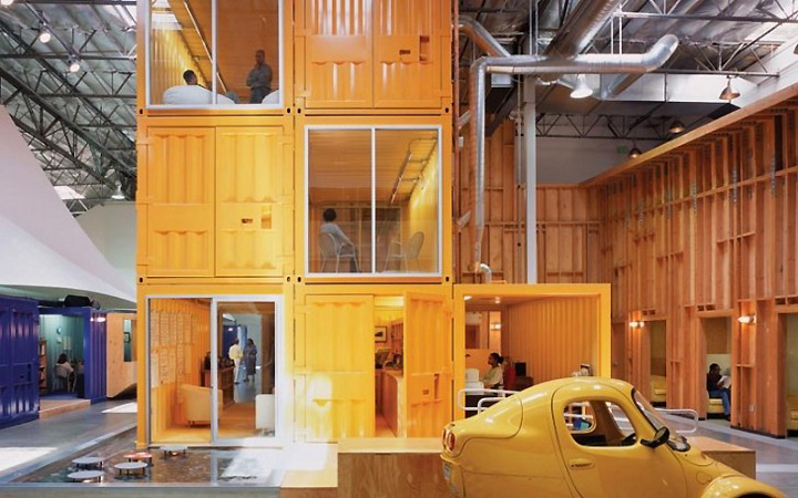 21_Cargo-containers-in-offices-03.jpg
