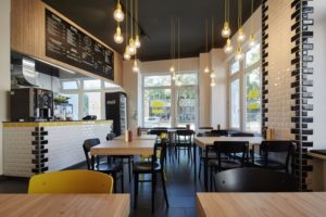 7_meat-IN-bun-Restaurant-by-Ackermann-RKD-Lova-Design-Munich-Germany-300x200.jpg
