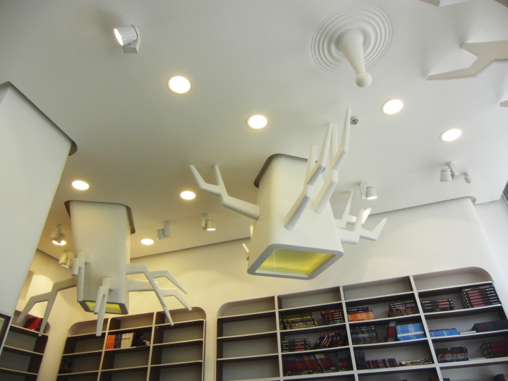 26_Carobna-Suma-Bookstore-by-Milos-Joksimovic-Belgrade-Serbia-04.jpg