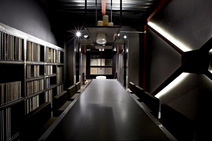 44_Caroscope-Showroom-by-by-Francesco-Catalano-Saint-Vallier-France-11.jpg