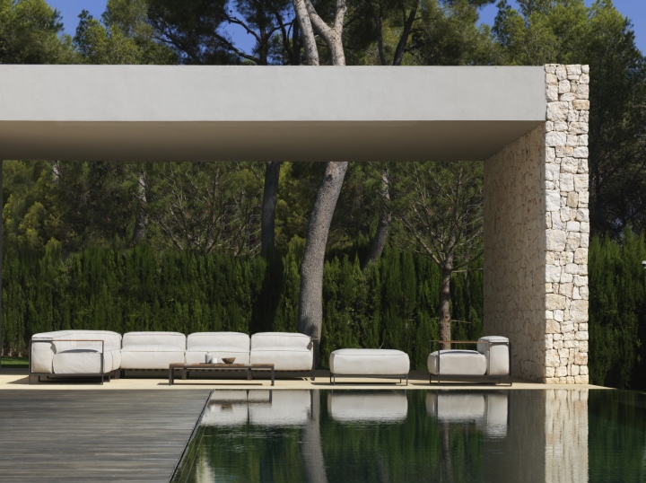 25_Casilda-furniture-by-Ramon-Esteve-for-Talenti-Outdoor-Living-04.jpg