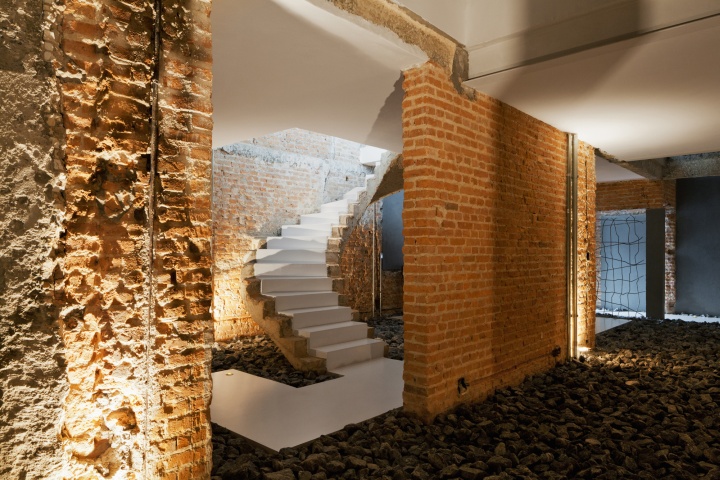 65_Casa-REX-office-by-FGMF-Arquitetos-Sao-Paulo-Brazil-03.jpg