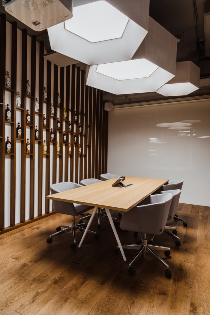 19_CEDC-International-Offices-by-Trzop-Archtekci-11.jpg