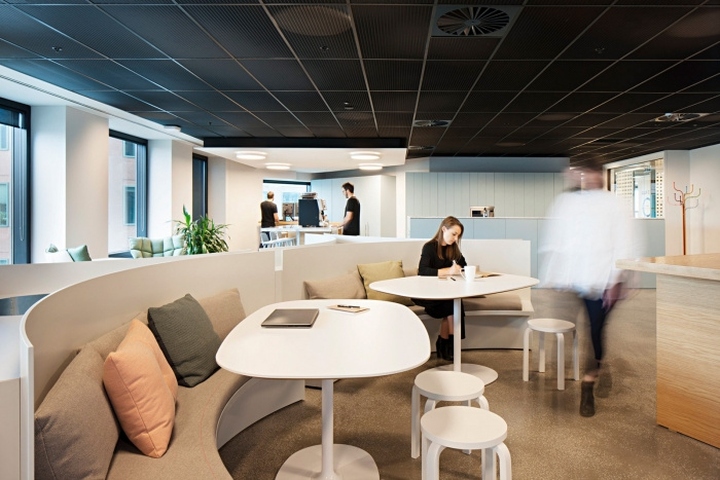 18_Celgene-Office-by-Unispace-Melbourne-Australia02.jpg