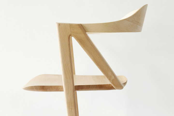 9_Chair-and-lighting-design-by-Ecole-Boullei.jpg