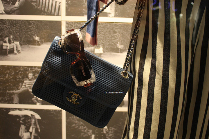 17_Chanel-windows-at-bond-street-London-04.jpg