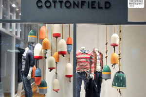 7_Jackpot-Cottonfield-window-display-Budapest-300x200.jpg